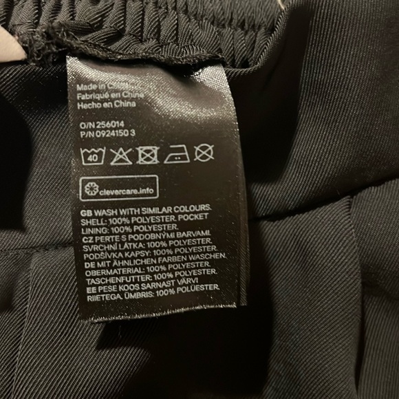 H&M Black Polyester Wide Leg Crop Pants - Picture 12 of 16